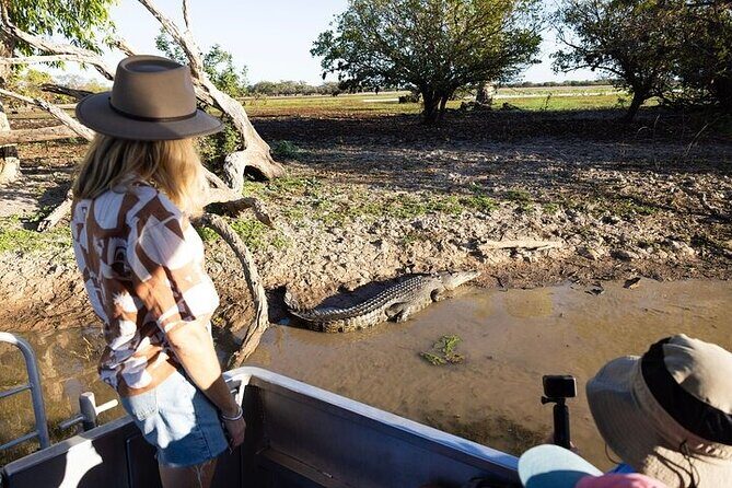 Kakadu National Park Full Day Tour + Yellow Water River Cruise - Transportation and group size: What it means for you