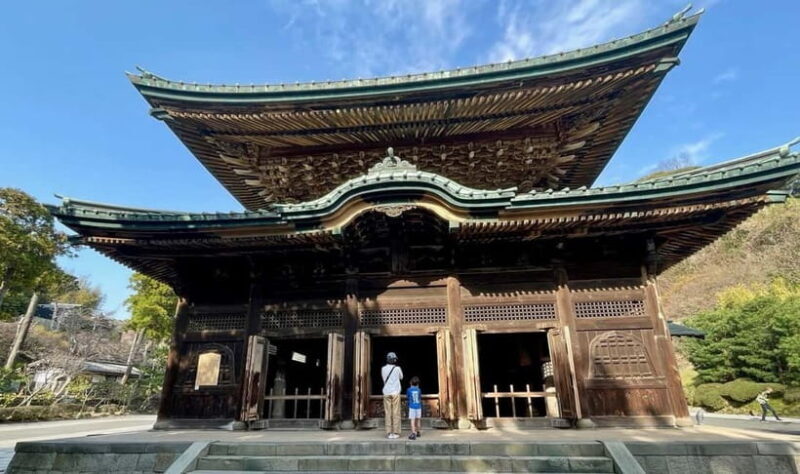 Kamakura : Full Day with local guide. - A Balance of Culture, Nature, and Convenience