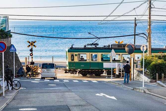 Kamakura Old Capital E-Bike Tour - Key Points