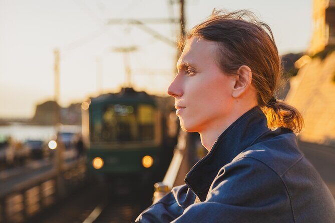 Kamakura Tour with Pro Photographer: Anime Train & Fuji Sunset - Frequently Asked Questions
