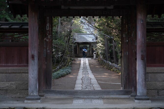 Kamakura Zen Private 1 day Walking Tour with Lunch - Practical Considerations and Value