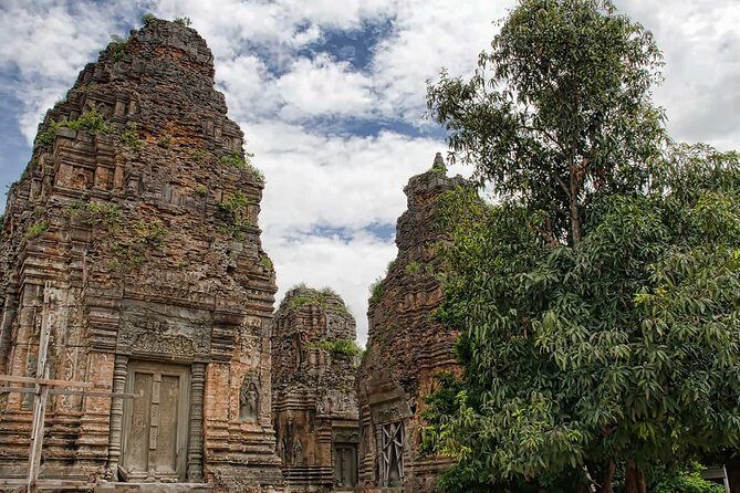 Kampong Phluk Floating Village and Roluos Group Tour - The Historic Charm of Roluos Temples