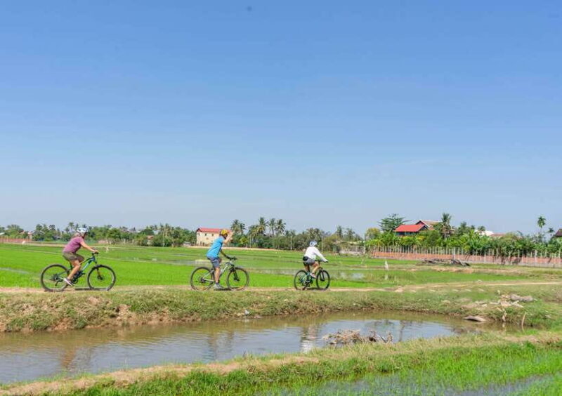 Kampong Phluk: Floating Village Bike Tour and Sunset Cruise - FAQ