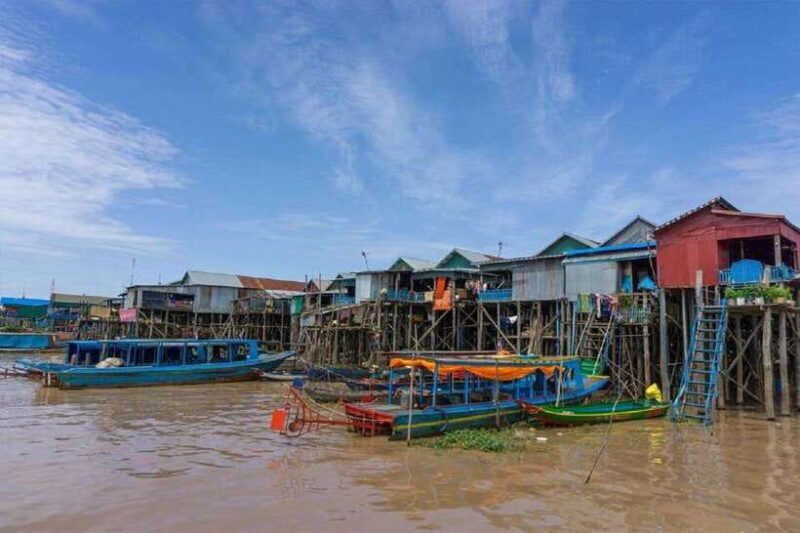 Kampong Phluk Floating Village Tour by Boat - An In-Depth Look at the Kampong Phluk Floating Village Tour