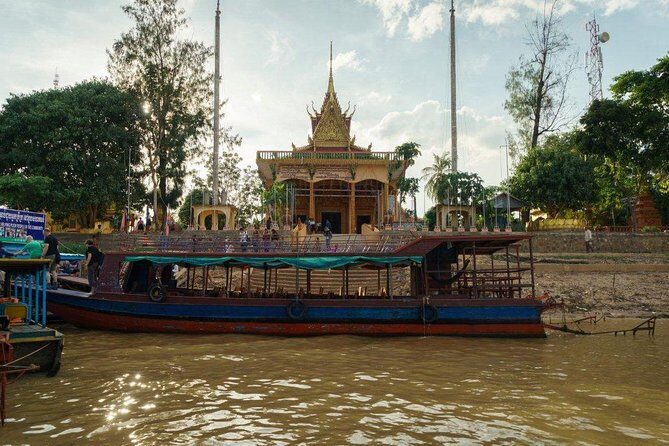 Kampong Phluk Floating Village Tour by Boat - FAQ