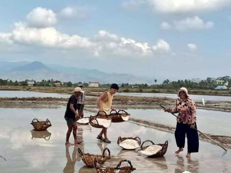 Kampot Countryside include Pepper farm,Kep crab market beach - What to Expect from the Kampot Countryside Tour