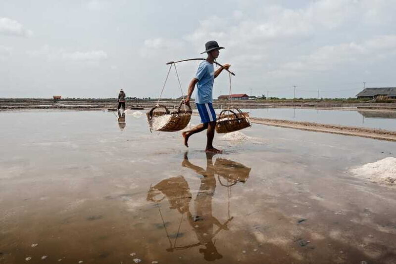 Kampot: Salt Fields, Pepper Farm, and Secret Lake Tour - FAQs