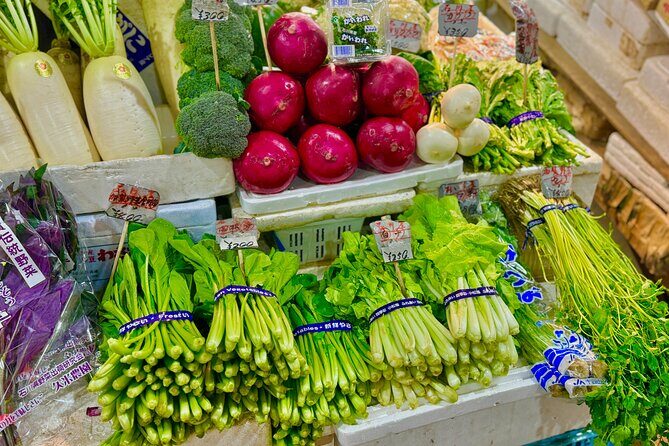 Kanazawa: 2-Hour Private Tour of Omicho Market with Tastings - Authenticity and Insider Insights