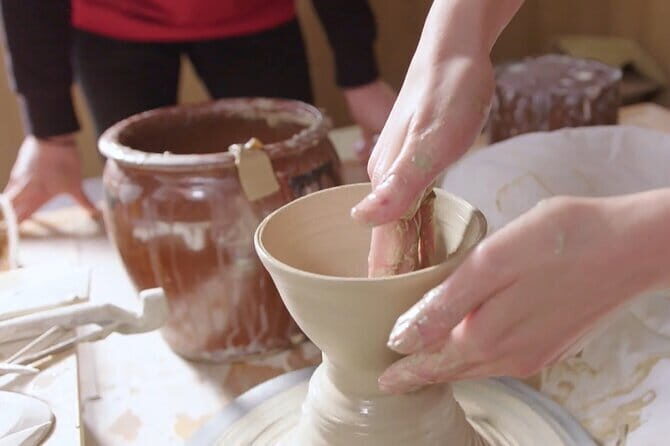 Kanazawa Art : Long tradition of Potter's Wheel Experience - An In-Depth Look at the Experience