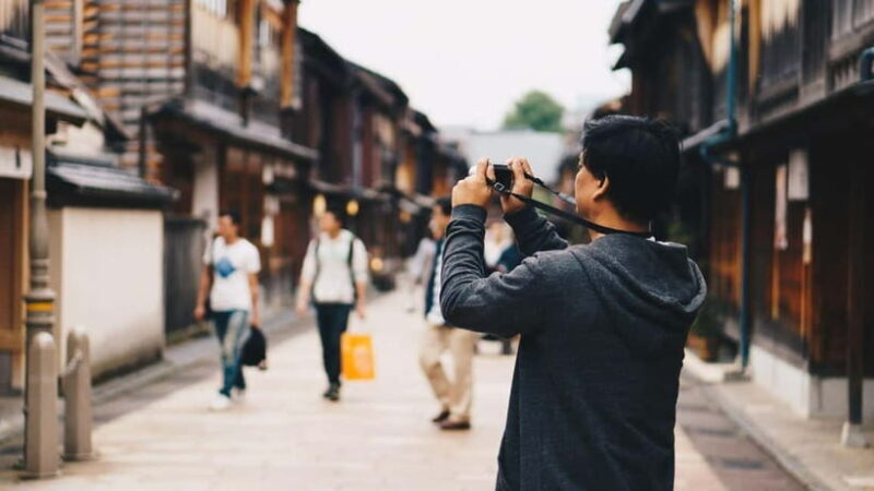 Kanazawa: City Highlights & Hidden Gems Private Walking Tour - Exploring Kanazawa with a Local Touch