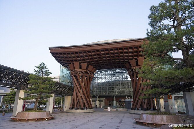 Kanazawa Half Day E-bike Tour - An In-Depth Look at What the Tour Offers