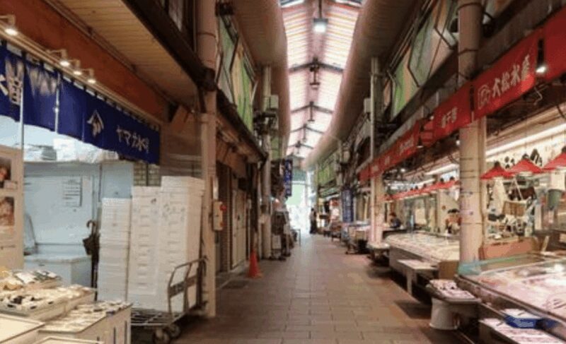 Kanazawa: Main Sights and Hidden Spots Guided Walking Tour - What Makes This Tour Stand Out?
