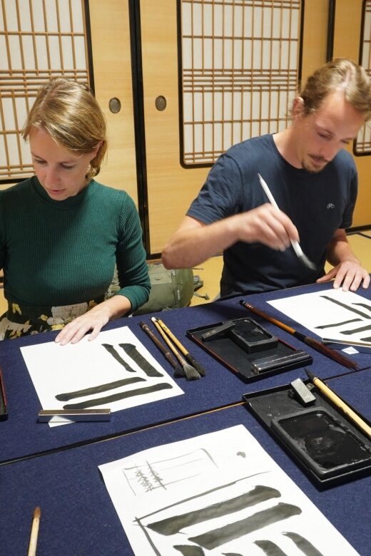 Kanazawa "Near Ninja Temple" : Japanese Calligraphy Class - An In-Depth Look at the Calligraphy Experience