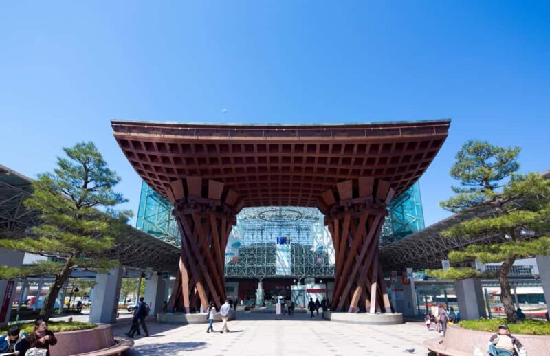 Kanazawa Private/Group Walking Tour: Local & Major Highlight - What Travelers Say: Authentic Feedback