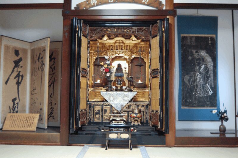 Kanazawa: Samurai Residence Remains Nomura Family admission - Who Will Love This Experience?