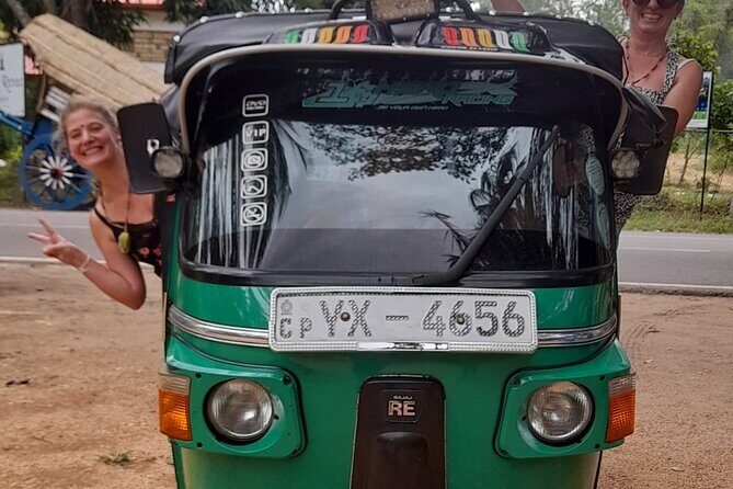Kandy City Sightseeing Tour by Tuk Tuk - The Sum Up