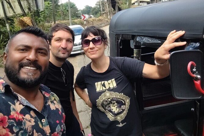 Kandy City Tour by Tuk Tuk with sana - Introduction: What Makes This Kandy Tuk Tuk Tour Stand Out?