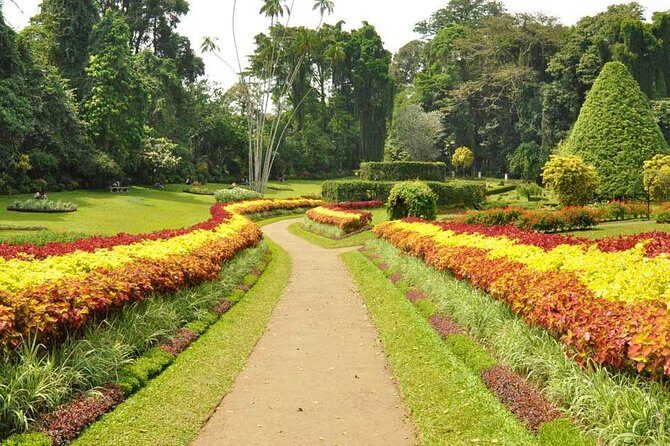 Kandy City Tour with Mahaweli - Frequently Asked Questions