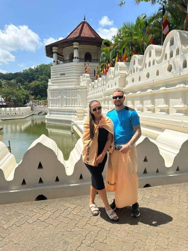Kandy: Private Guided Tour of the City by Tuk-Tuk - Exploring Kandy by Tuk-Tuk: A Practical Guide to an Authentic City Tour
