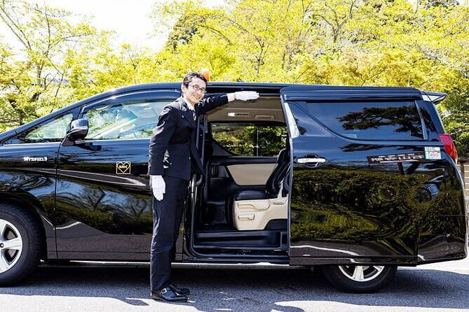 Kansai Airport Osaka City Private Taxi Transfers - Key Points