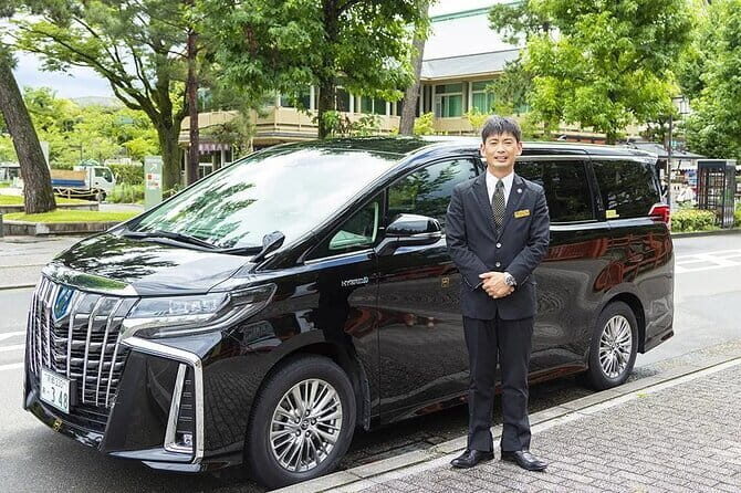 Kansai Airport to or from Kobe City Private Taxi Transfers - The Experience in Detail