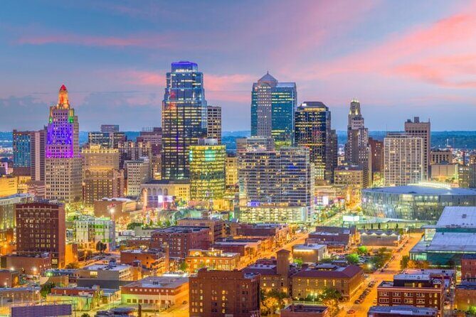 Kansas City Private Scavenger Hunt Adventure - Key Points