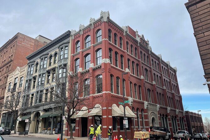 Kansas City Self-Guided Walking Audio Tour - An In-Depth Look at the Tour
