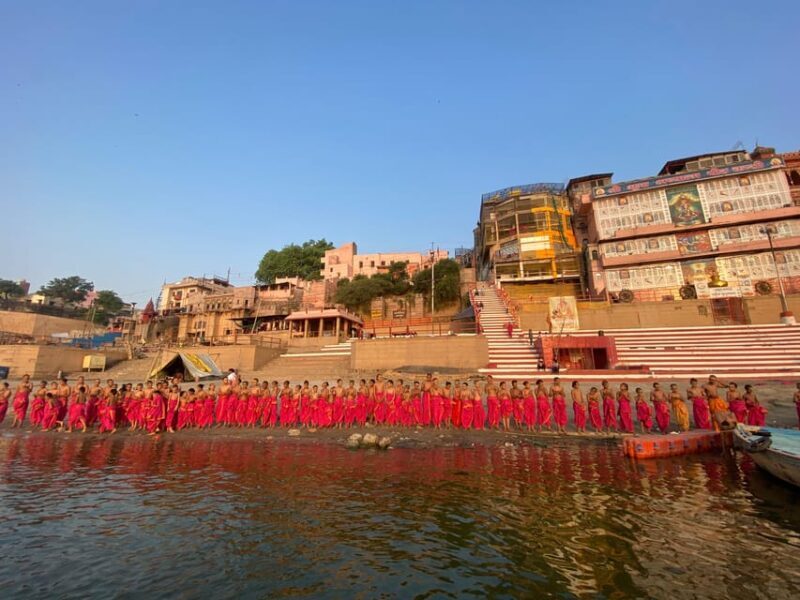 Kashi :: Heritage Walk into old city with morning boat ride - Key Points