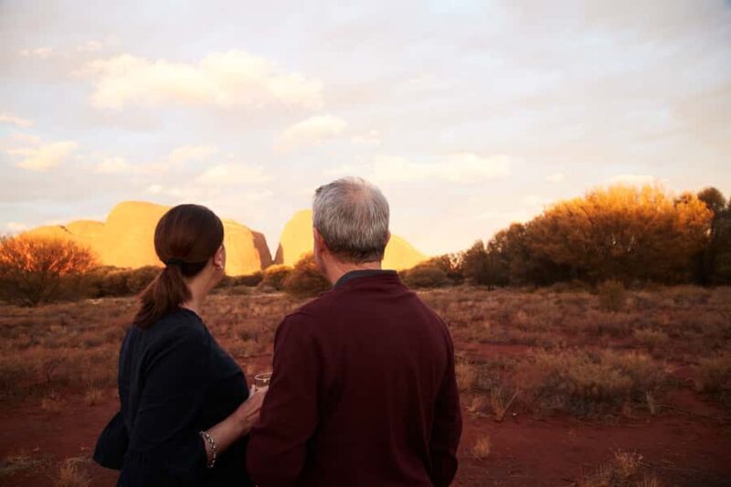 Kata Tjua Sunset Tour with Sparkling Wine and Cheeseboard - Food and drink: a toast to the Outback