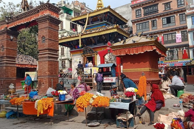 Kathmandu Chandragiri Hill Cable Car and Monkey Temple Tour - Who Will Love This Tour?