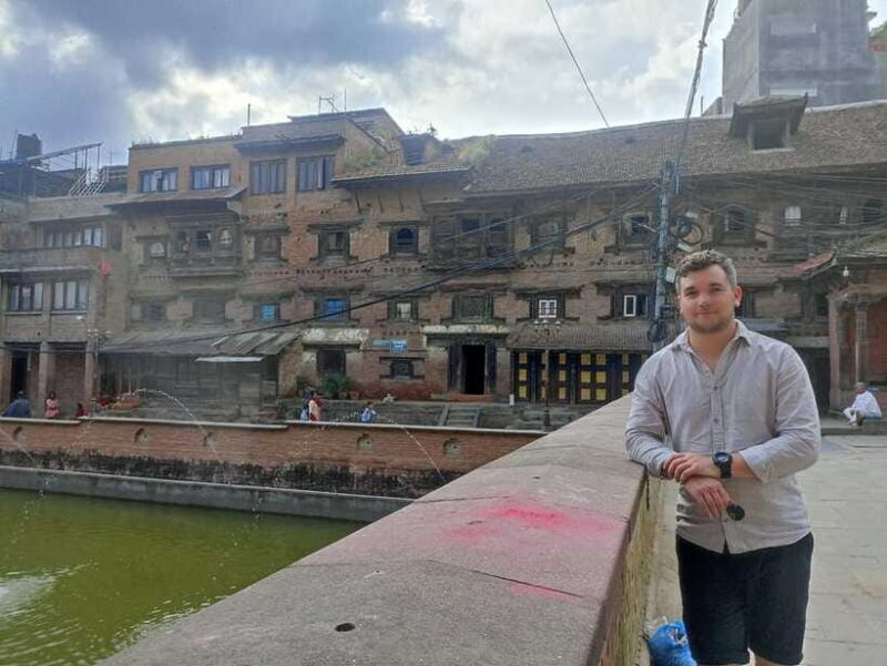 Kathmandu: Cultural Hiking around Kirtipur with Neapli lunch - Temples and Sacred Sites