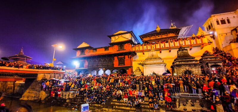 Kathmandu Evening Aarati Tour at Pashupatinath - An In-Depth Look at the Pashupatinath Evening Aarati Tour