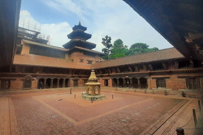 Kathmandu Valley Day Tour: 2 or 4 UNESCO Heritage Sites Option - FAQ