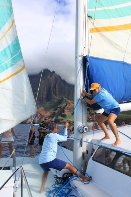 Kauai: Napali Coast Sunset Sailboat Tour with Dinner - Practical Tips for Your Trip