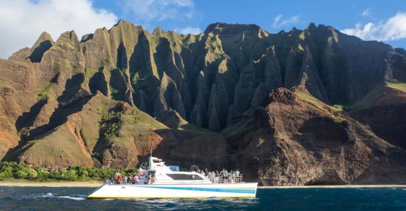 Kauai: Napali Sunset Dinner Cruise - The Sum Up