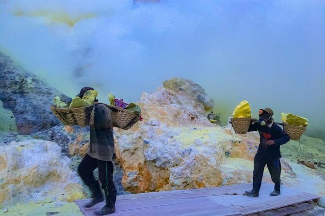 Kawah Ijen Blue Fire Tour - Share Package - The Itinerary in Detail