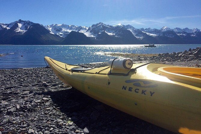 Kayak and Hike to Historic WW2 Army Fort in Alaska! - Key Points