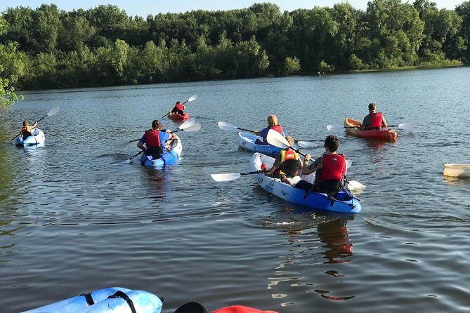Kayak Rentals at Quarry Springs Outfitters - Key Points
