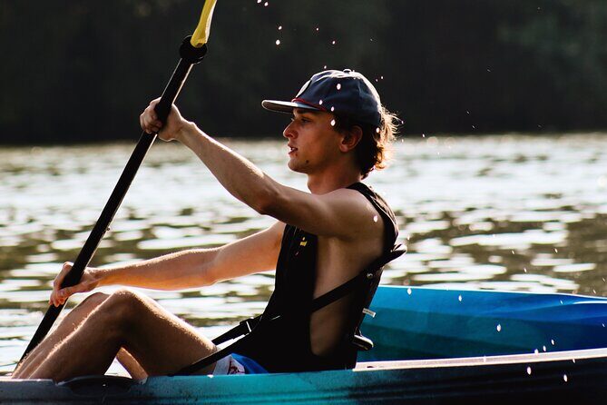 Kayak Rentals on Lady Bird Lake - Discovering Lady Bird Lake: An Austin Icon