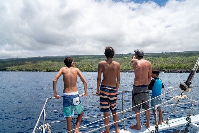 Kealakekua Snorkel and Sail Adventure - Authentic and Comfortable Experience