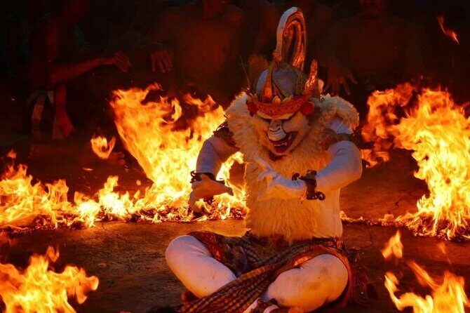 Kecak Fire Dance and Uluwatu Temple Private Half Day Tour - Stop 4: Jimbaran Bay Seafood Feast