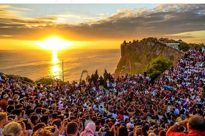Kecak fire dance and uluwatu temple tour - free wifi - Diving into the Details: What to Expect