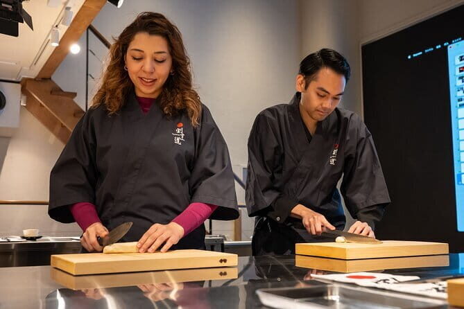 Keen Japanese Knife Experience in Tokyo - In-Depth Review of the Japanese Knife Experience