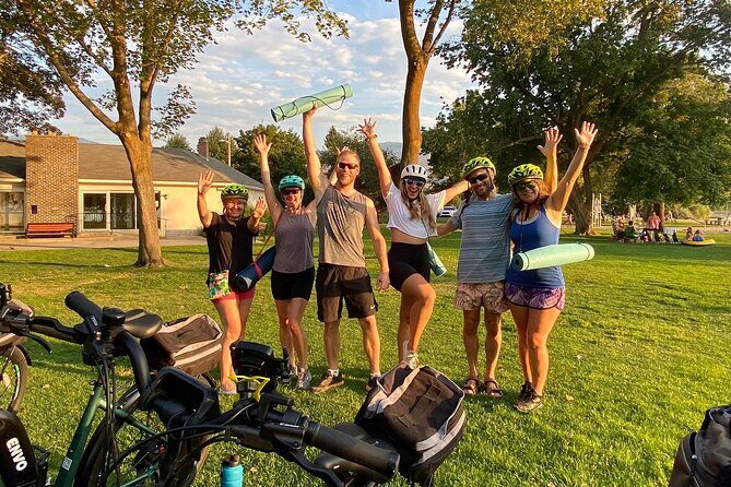 Kelowna E-Bike & Outdoor Yoga Experience - Key Points