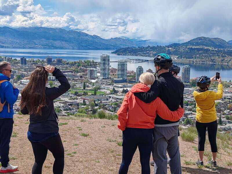 Kelowna: E-Bike Rental with In-App Navigation Guide - Key Points