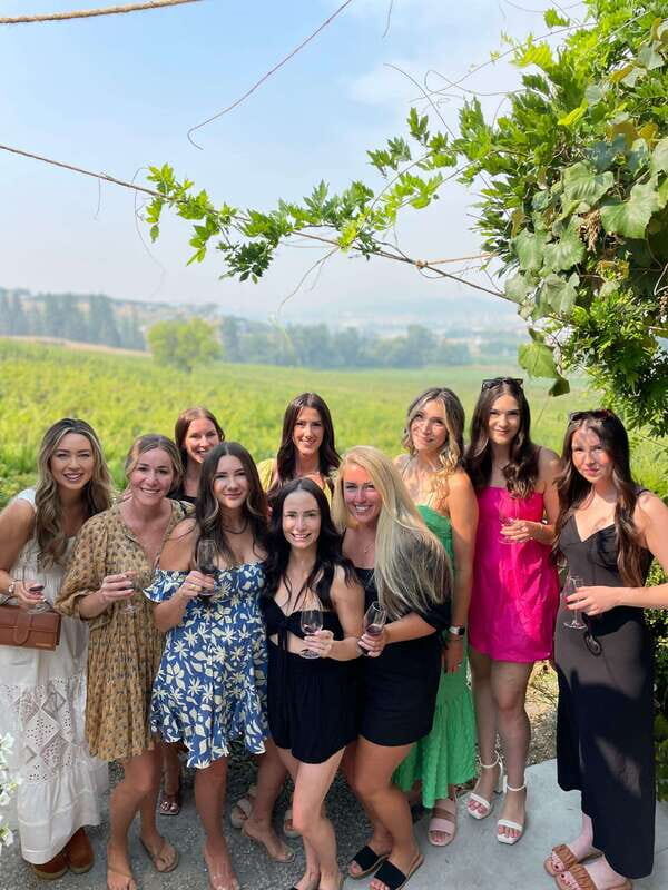 Kelowna: Lake Country Full Day Guided Wine Tour - Key Points