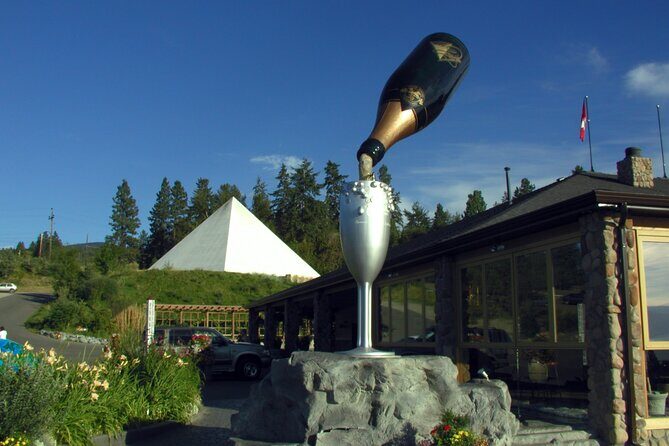 Kelowna South Slopes Wine Tour - 5 wineries on the tour - An In-Depth Look at the Kelowna South Slopes Wine Tour