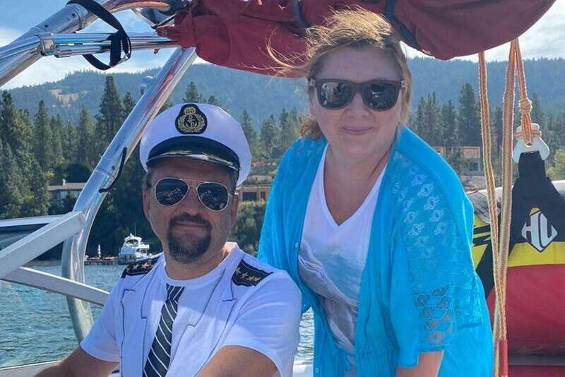 Kelowna: Tiki Party Yacht Rental - Exploring Kelowna’s Tiki Party Yacht Experience
