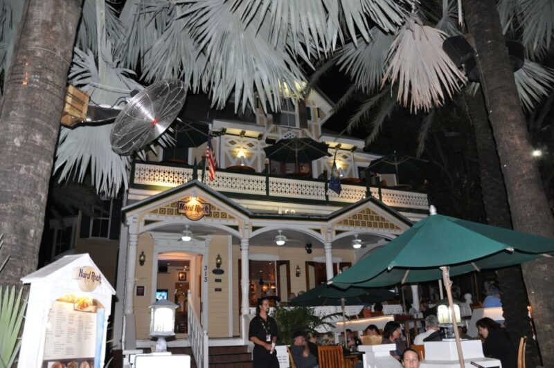 Key West: Bone Island Haunted Pub Crawl - Key Points