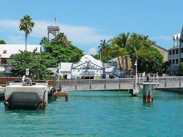 Key West Shore Excursion: Conch Tour Train - An Honest Look at the Conch Tour Train